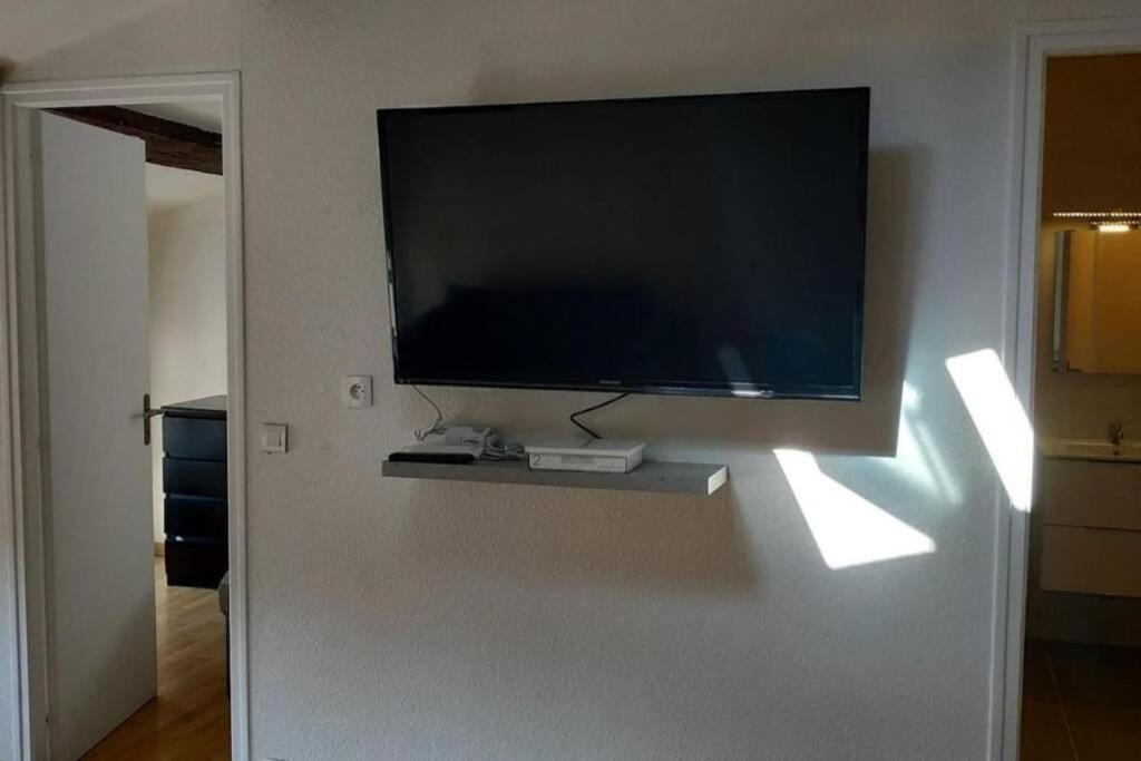 Appartement Proche Marche Au Coeur Du Centre + Wifi Λα Ροσέλ Εξωτερικό φωτογραφία